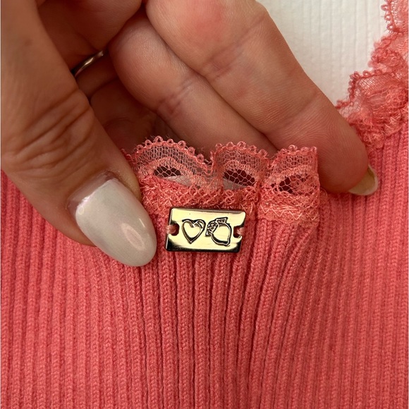 NWOT Peachy Pink Ribbed Crop Tank - Picture 4 of 9